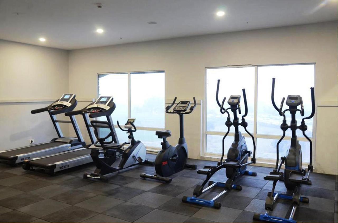Hotel Citi Inn Grande Zirakpur エクステリア 写真